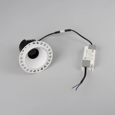 cd8bdd3b8f272296b552a06faae9b384